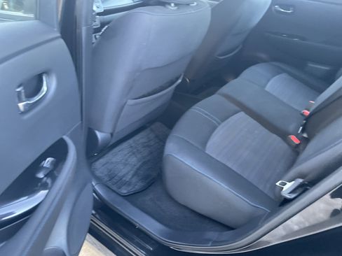 Used 2018 Nissan Leaf SV w/ Protection Package image 15