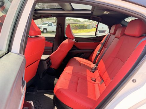 Used 2025 Toyota Camry XSE FWD image 29