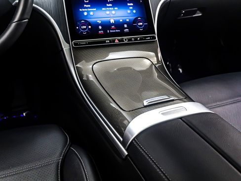 Certified 2023 Mercedes-Benz C 300 4MATIC Sedan image 7