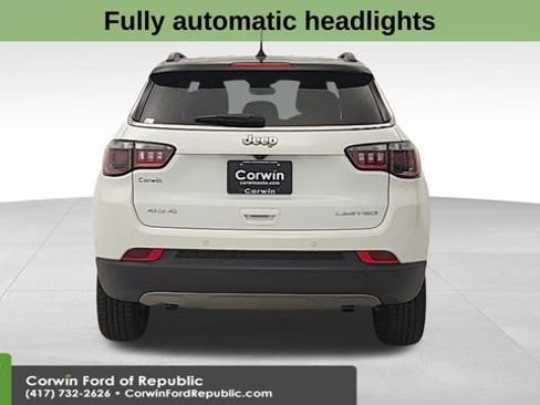 Used 2024 Jeep Compass Limited AWD/4WD image 9