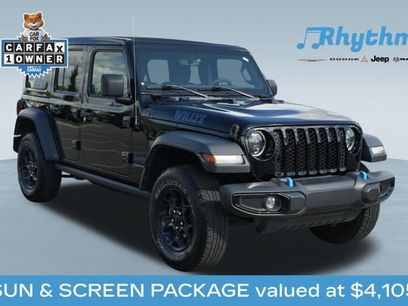 Used 2023 Jeep Wrangler Unlimited w/ Sun & Screen Package