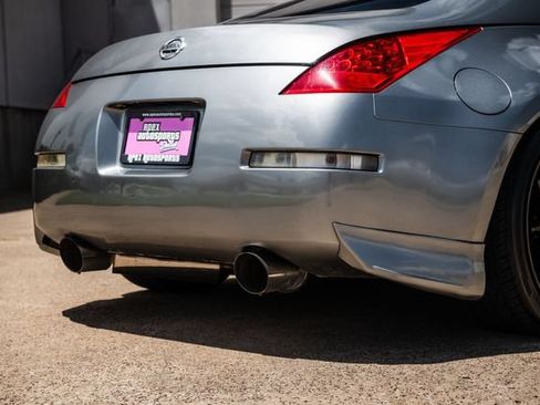 Used 2006 Nissan 350Z Coupe RWD image 27