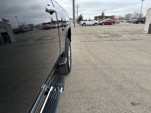 Used 2023 Chevrolet Silverado 3500 High Country w/ Z71 Off-Road Package image 18