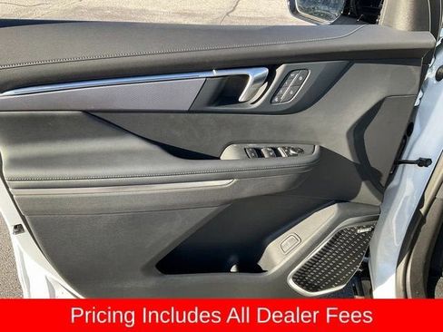 New 2026 Buick Enclave Sport Touring w/ Super Cruise Package AWD/4WD image 4