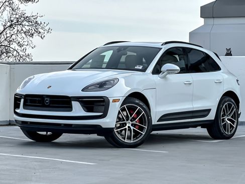 New 2026 Porsche Macan S image 1