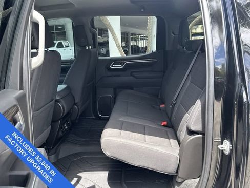 Used 2025 Chevrolet Silverado 1500 RST AWD/4WD image 27