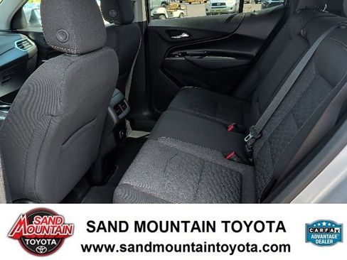 Used 2019 Chevrolet Equinox LT FWD image 14