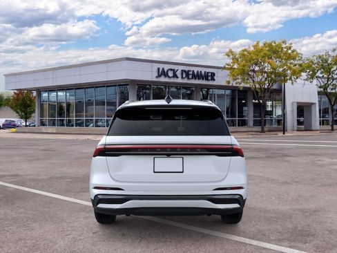 Used 2026 Lincoln Nautilus Reserve w/ Jet Appearance Package AWD/4WD image 5