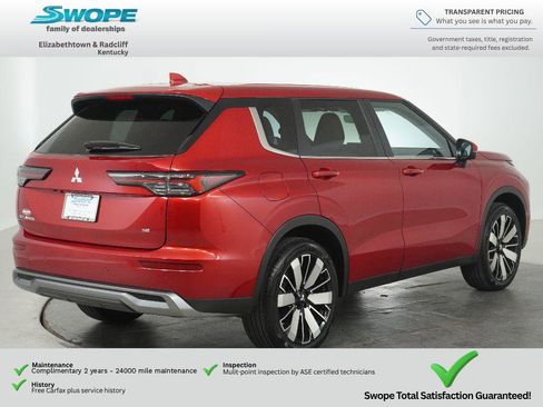 Used 2025 Mitsubishi Outlander SE FWD image 3
