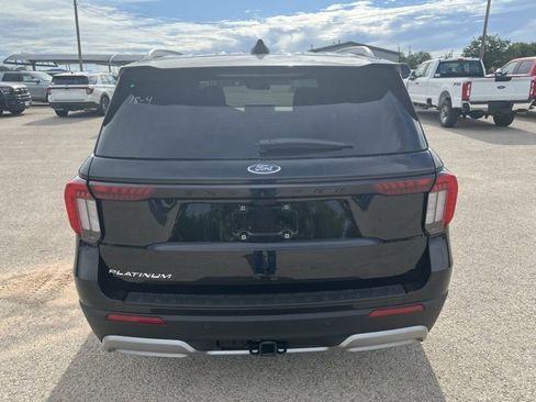 New 2025 Ford Explorer Platinum image 7