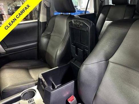 Used 2020 Toyota 4Runner SR5 Premium w/ Moonroof Package AWD/4WD image 23