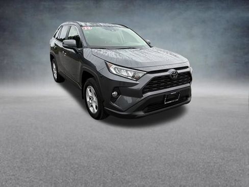 Used 2020 Toyota RAV4 XLE w/ Convenience Package AWD/4WD image 8