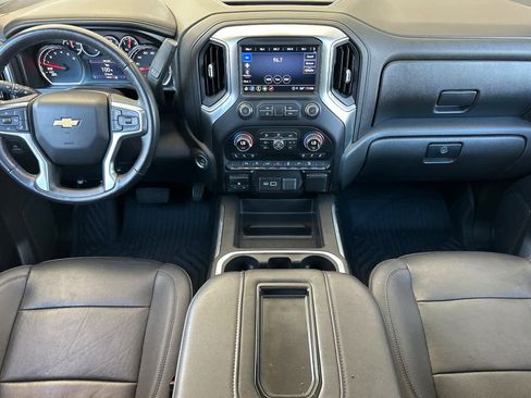 Used 2021 Chevrolet Silverado 1500 LTZ image 3