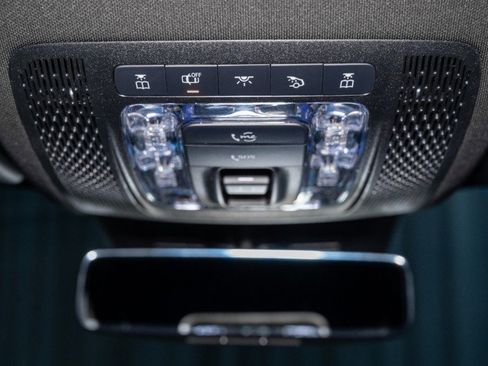 New 2026 Mercedes-Benz GLB 250 4MATIC image 26
