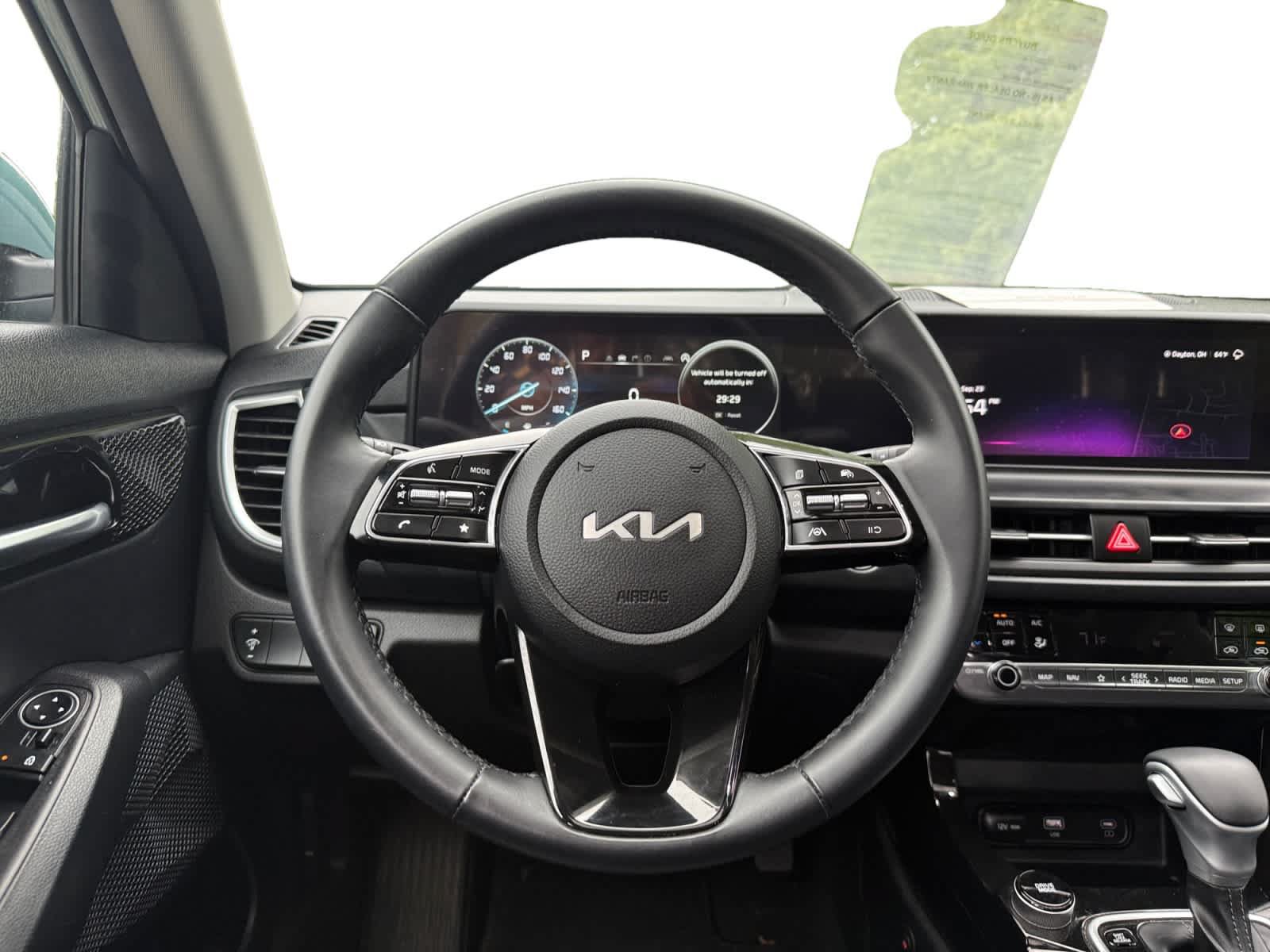 Used 2024 Kia Seltos EX AWD/4WD image 13