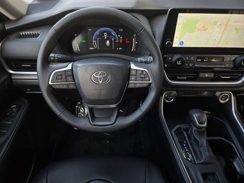 Used 2026 Toyota Grand Highlander AWD Hybrid image 14