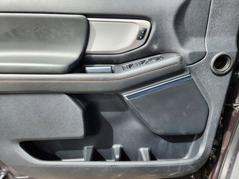 Used 2025 Ford Expedition Max Active image 7