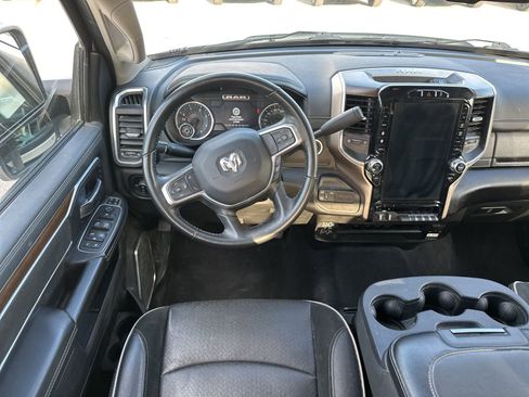 Used 2024 RAM 2500 Laramie image 10