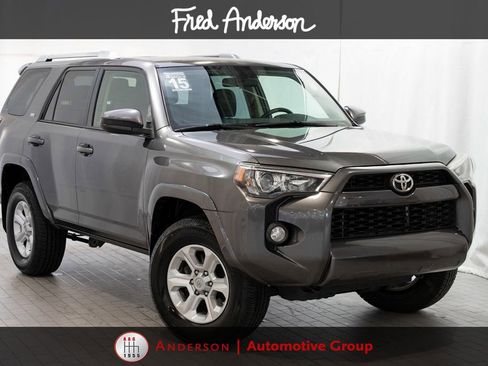 Used 2015 Toyota 4Runner SR5 AWD/4WD image 1