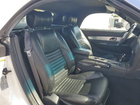 Used 2002 Ford Thunderbird image 16