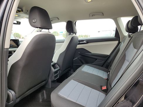 New 2026 Volkswagen Taos S image 12