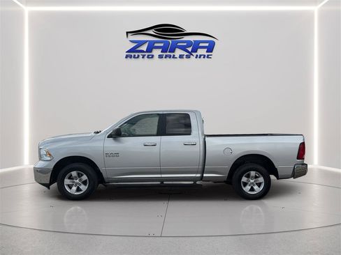 Used 2016 RAM 1500 Classic SLT AWD/4WD image 4