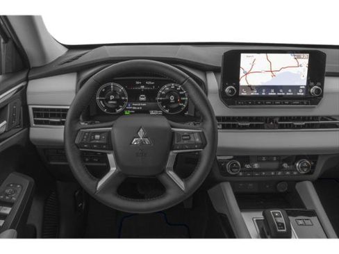 Used 2025 Mitsubishi Outlander SEL image 6