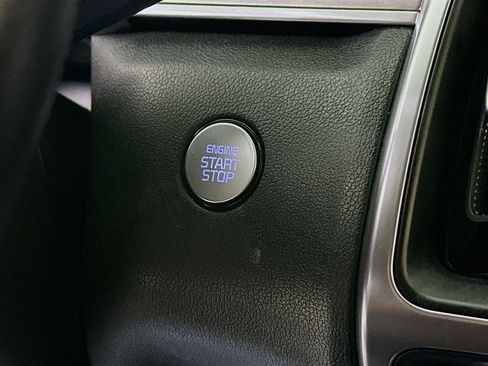 Used 2022 Kia Sorento S image 20