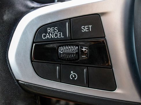 Used 2021 BMW X4 xDrive30i w/ M Sport Package image 28