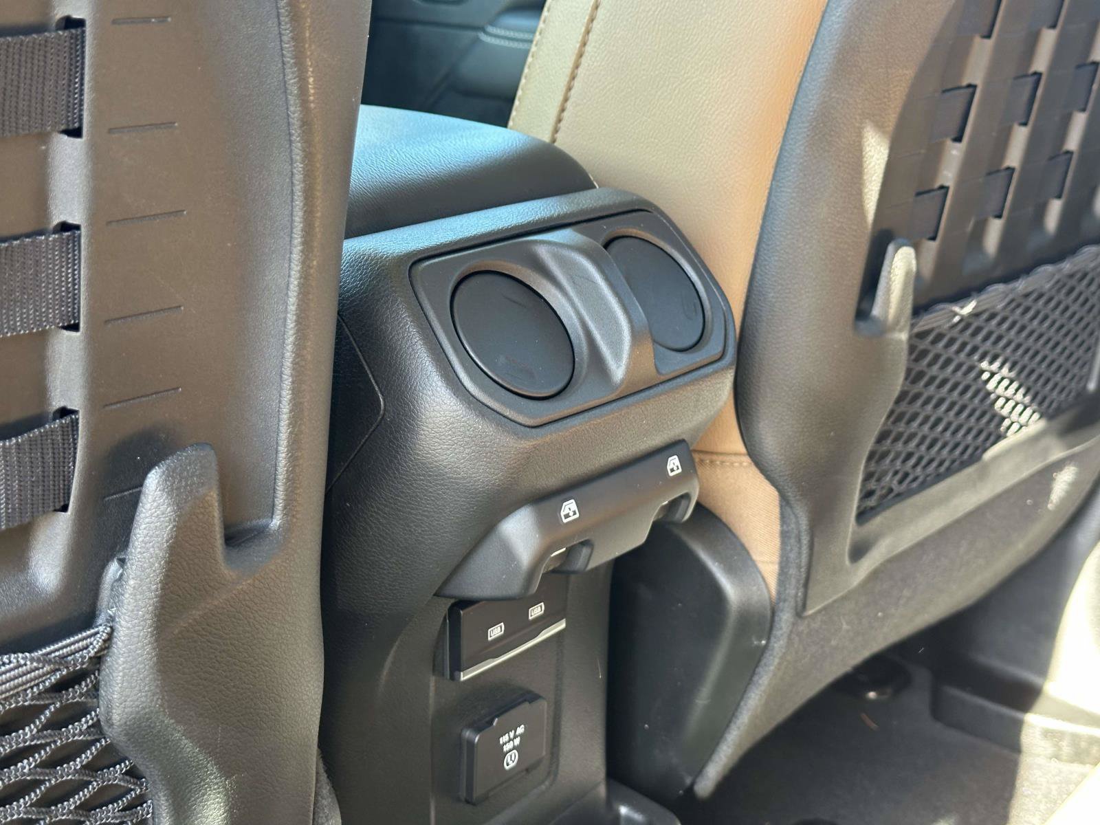 Used 2023 Jeep Wrangler Unlimited Rubicon 4xe AWD/4WD image 25