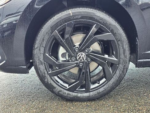 New 2026 Volkswagen Jetta SE FWD image 10