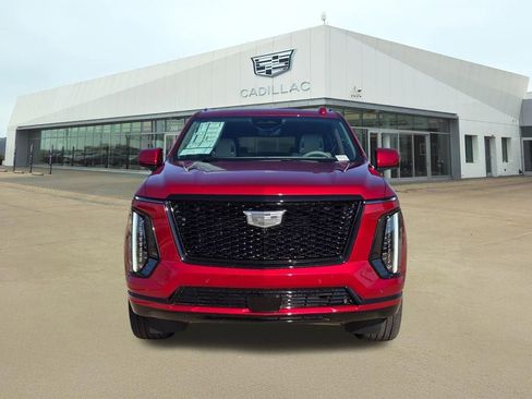 New 2026 Cadillac Escalade ESV Platinum Sport w/ LPO, ONYX Package image 2