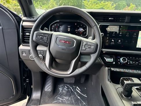 New 2026 GMC Sierra 1500 AT4 w/ AT4 Premium Package AWD/4WD image 16