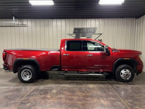 Used 2022 GMC Sierra 3500 Denali image 6