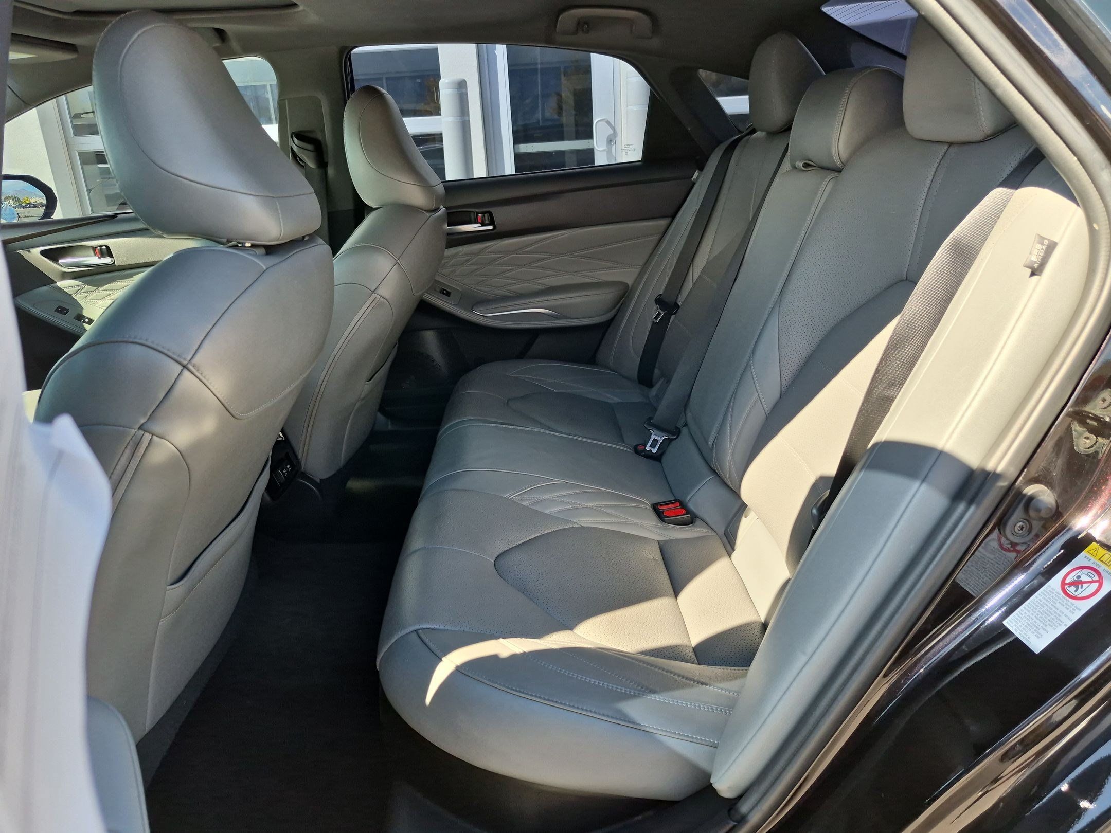Used 2019 Toyota Avalon Limited w/ Advanced Safety Package FWD image 30