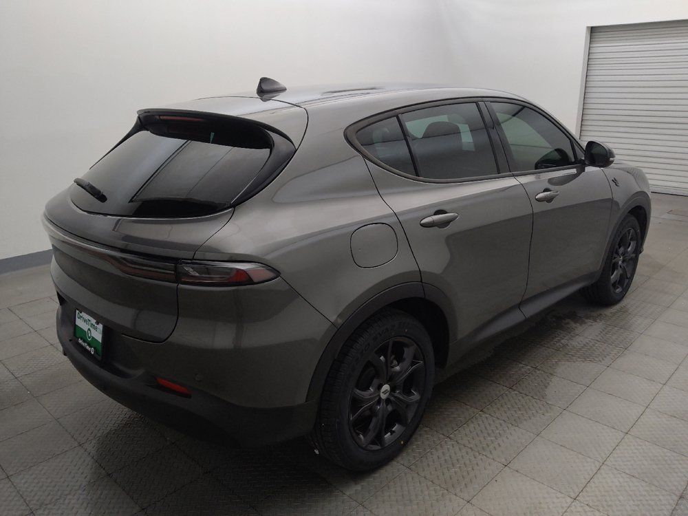 Used 2025 Dodge Hornet GT w/ GT Blacktop Package AWD/4WD image 9