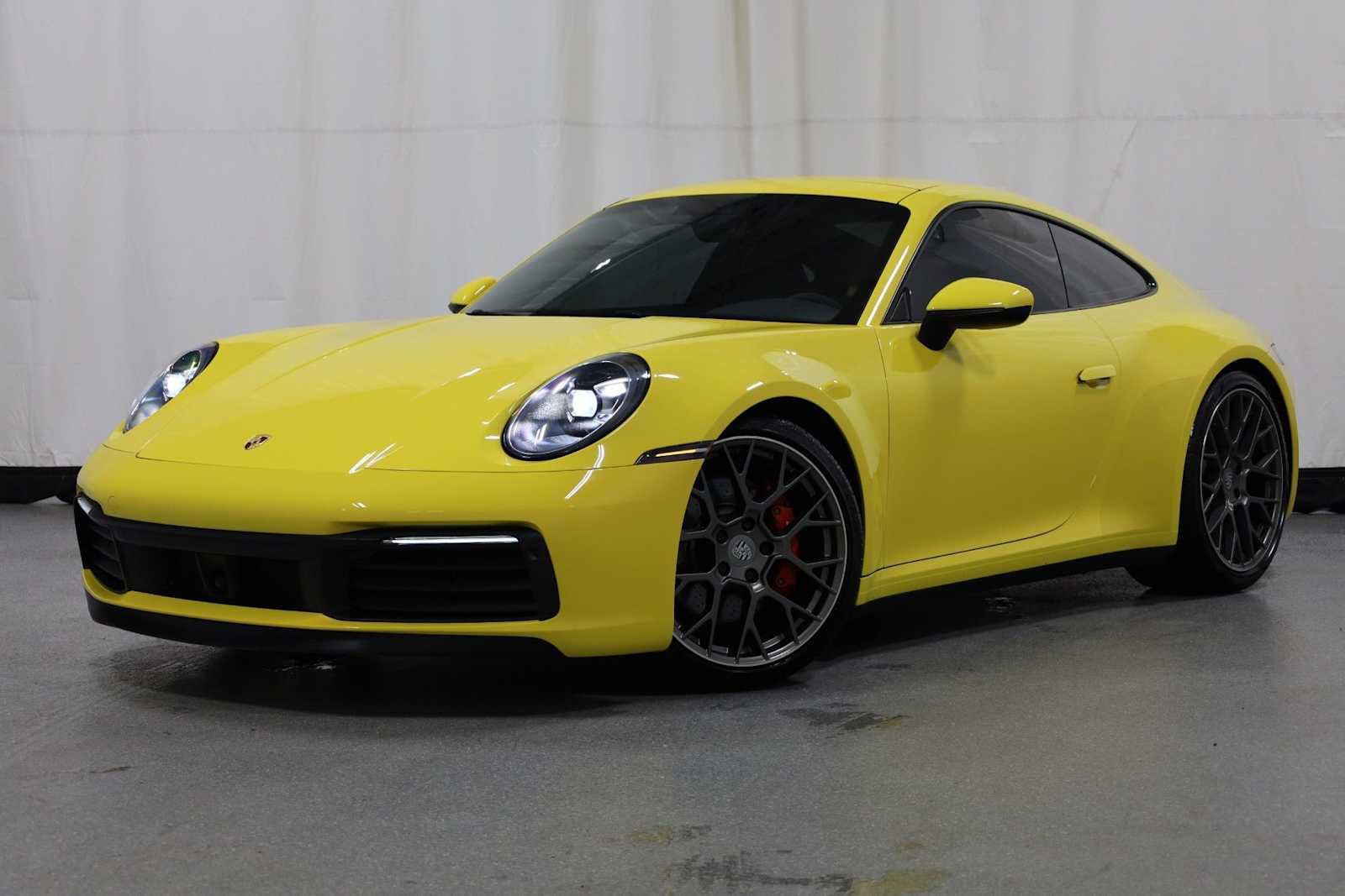 Certified 2020 Porsche 911 Carrera S RWD image 1