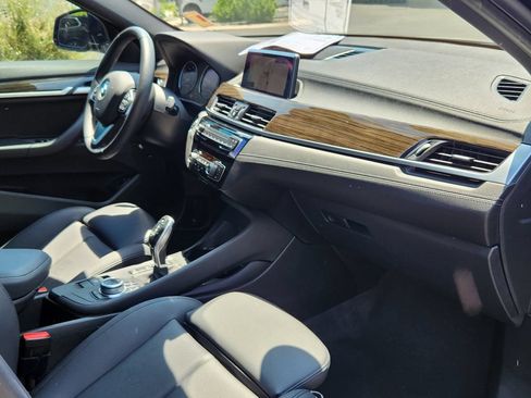 Used 2021 BMW X2 xDrive28i w/ Convenience Package AWD/4WD image 17