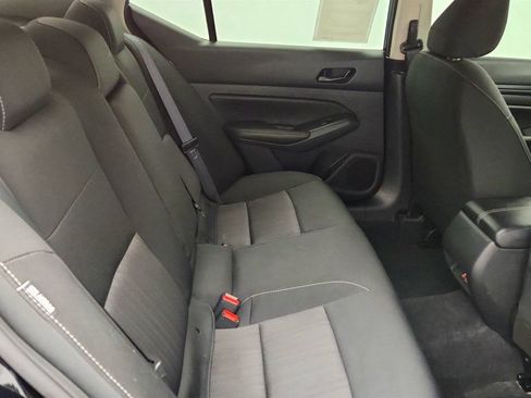 Used 2024 Nissan Altima 2.5 SV AWD/4WD image 21