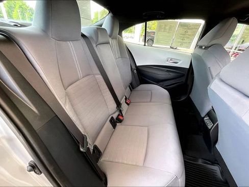 Used 2025 Toyota Corolla SE FWD image 20