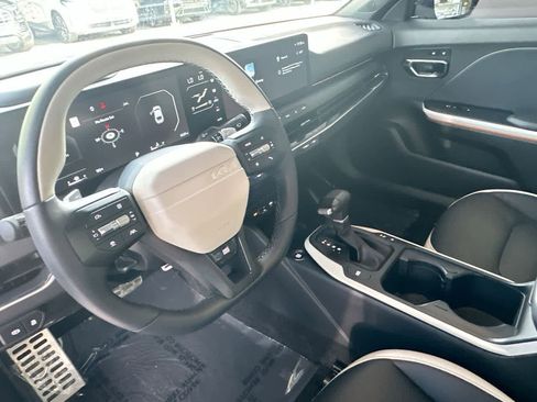 Used 2025 Kia K4 GT-Line Turbo FWD image 13