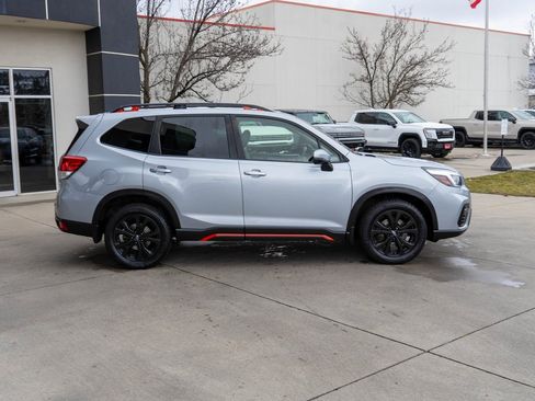 Used 2019 Subaru Forester Sport image 8