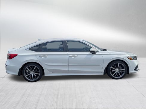 Used 2023 Honda Civic Touring image 8