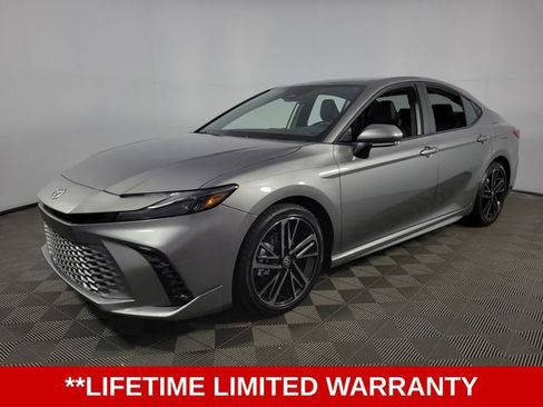 Used 2026 Toyota Camry XSE FWD image 3