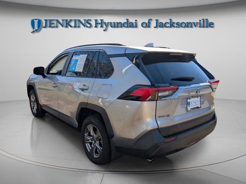 Used 2023 Toyota RAV4 LE image 4