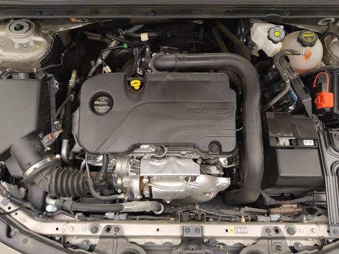 Used 2024 Chevrolet Malibu LT FWD image 30