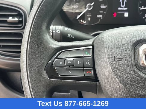Used 2024 RAM ProMaster 2500 w/ Convenience Group FWD image 11