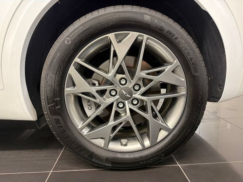 Used 2023 Genesis GV70 2.5T w/ Advanced Package AWD/4WD image 7