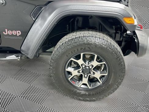 Used 2019 Jeep Wrangler Unlimited Rubicon AWD/4WD image 23