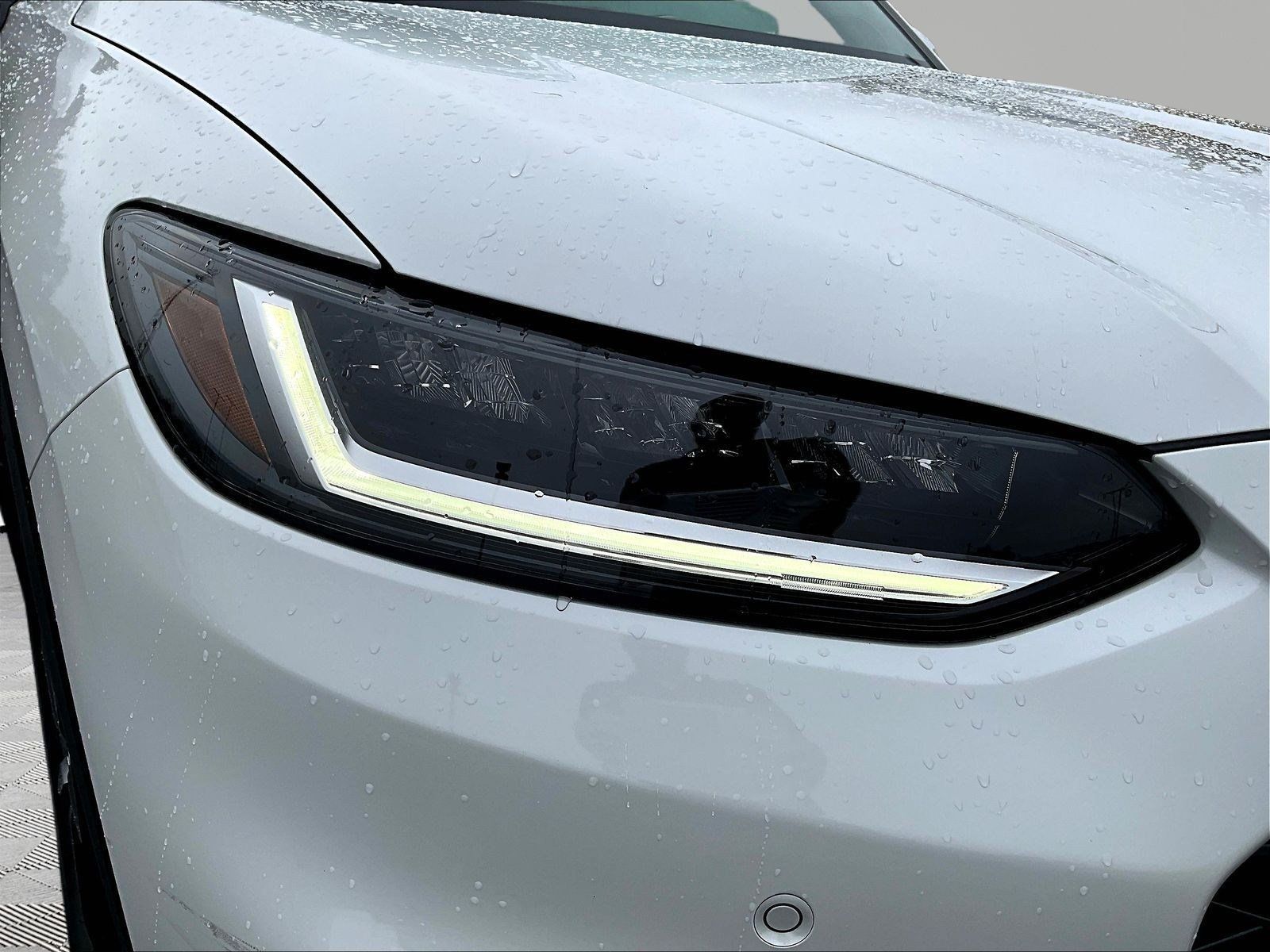 Used 2025 Honda HR-V EX-L image 29